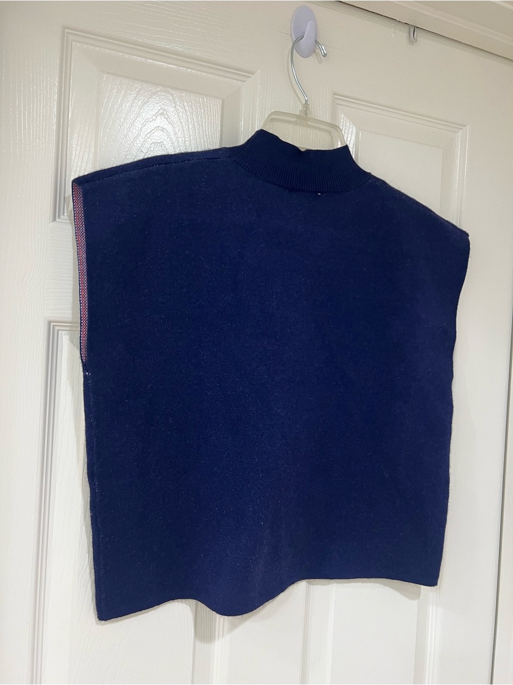 New Navy with Red Lobster Pattern Short Sleeve Sweater Top - Picture 7 of 7